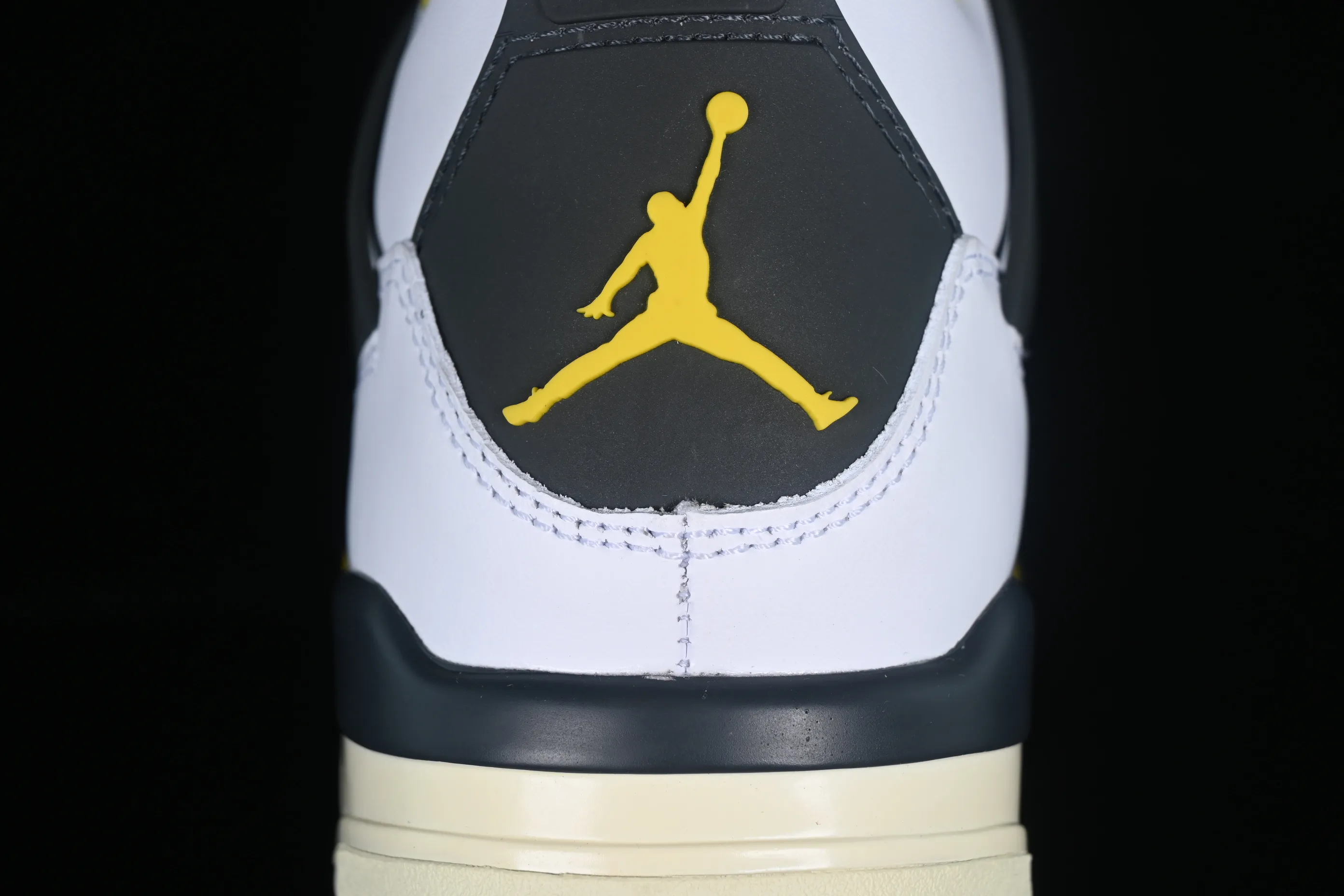 All categories Air Jordan Jordan series basketball shoes Air Jordan 4 L version Air Jordan 4 Retro "Vivid Sulfur" AJ4 Joe 4 White Thunder AQ9129-101